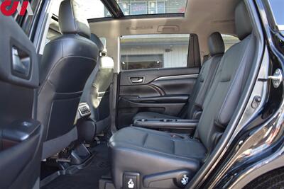2019 Toyota Highlander Limited Platinum  AWD 4dr SUV**BY APPOINTMENT ONLY**Back-Up Camera! Bird's Eye View Camera! Park Assist! GPS Nav! Bluetooth! Cooled & Full Heated Leather Seats! Power Liftgate! - Photo 25 - Portland, OR 97266