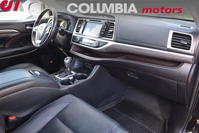 2019 Toyota Highlander Limited Platinum AWD 4dr SUVBack-Up Camera! Bird's Eye View Camera! Park Assist! GPS Nav! Bluetooth! Cooled & Full Heated Leather Seats! Power Liftgate! - Photo 11 - Portland, OR 97266