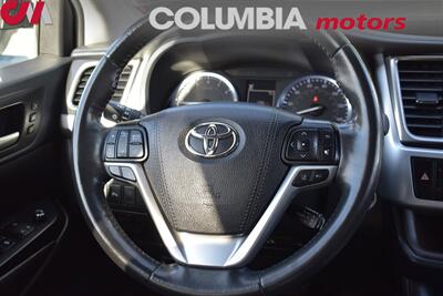 2019 Toyota Highlander Limited Platinum AWD 4dr SUVBack-Up Camera! Bird's Eye View Camera! Park Assist! GPS Nav! Bluetooth! Cooled & Full Heated Leather Seats! Power Liftgate! - Photo 14 - Portland, OR 97266
