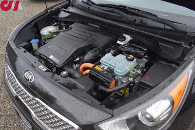 2017 Kia Niro EX 4dr Crossover! Back-Up Camera! Blind Spot Monitor! GPS Nav! Apple CarPlay! Android Auto! 51MPG City! 46MPG Hwy! Heated Seats! Harman/Kardon Sound System! - Photo 26 - Portland, OR 97266