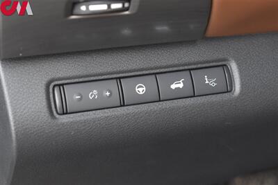 2022 Nissan Pathfinder Platinum  AWD 4dr SUV! 3rd Row Seats! 360 View Camera! Heated & Ventilated Leather Seats! Navigation! Wireless Charging! Pano-Sunroof! Roof Rack! Tow Pkg! - Photo 15 - Portland, OR 97266