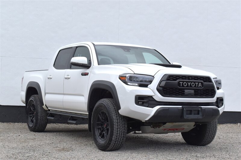 2020 Toyota Tacoma TRD Pro  4x4 4dr Double Cab 5.0ft Bed!**APPOINTMENT ONLY**Toyota Safety Sense! Adaptive Cruise Control! Lane Departure Alert! Pre-Collision System w/ Pedestrian Detection! Backup Camera!