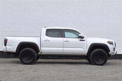 2020 Toyota Tacoma TRD Off-Road  4x4 4dr Double Cab 5.0ft Bed!**APPOINTMENT ONLY**Toyota Safety Sense! Adaptive Cruise Control! Lane Departure Alert! Pre-Collision System w/ Pedestrian Detection! Backup Camera! - Photo 6 - Portland, OR 97266