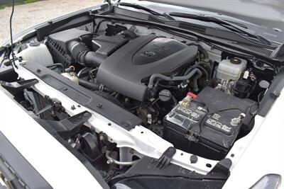 2020 Toyota Tacoma TRD Off-Road  4x4 4dr Double Cab 5.0ft Bed!**APPOINTMENT ONLY**Toyota Safety Sense! Adaptive Cruise Control! Lane Departure Alert! Pre-Collision System w/ Pedestrian Detection! Backup Camera! - Photo 32 - Portland, OR 97266