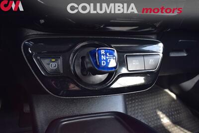 2022 Toyota Prius LE AWD-e 4dr Hatchback! 51 City MPG! 47 Hwy MPG! Toyota Safety Sense 2.0! Back Up Camera! Lane Assist! Blind Spot Monitor! Android Auto! Apple CarPlay! All Weather Floor Mats! - Photo 19 - Portland, OR 97266