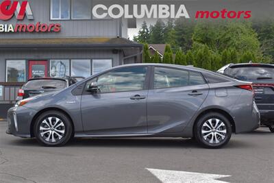 2022 Toyota Prius LE AWD-e 4dr Hatchback! 51 City MPG! 47 Hwy MPG! Toyota Safety Sense 2.0! Back Up Camera! Lane Assist! Blind Spot Monitor! Android Auto! Apple CarPlay! All Weather Floor Mats! - Photo 9 - Portland, OR 97266