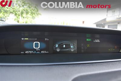 2022 Toyota Prius LE AWD-e 4dr Hatchback! 51 City MPG! 47 Hwy MPG! Toyota Safety Sense 2.0! Back Up Camera! Lane Assist! Blind Spot Monitor! Android Auto! Apple CarPlay! All Weather Floor Mats! - Photo 17 - Portland, OR 97266