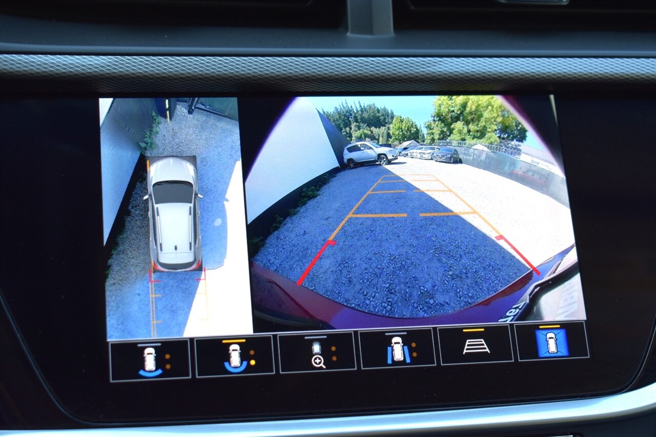 2020 Buick Encore GX Essence AWD 4dr Crossover! Blind Spot Assist! 360° Camera System! Parking Sensors! Lane Keeping Assist! Forward Collision Mitigation! Heated Steering Wheel! Apple CarPlay! Android Auto! Pano-Sunroof! - Photo 24 - Portland, OR 97266