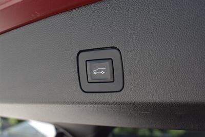 2020 Buick Encore GX Essence AWD 4dr Crossover! Blind Spot Assist! 360° Camera System! Parking Sensors! Lane Keeping Assist! Forward Collision Mitigation! Heated Steering Wheel! Apple CarPlay! Android Auto! Pano-Sunroof! - Photo 31 - Portland, OR 97266