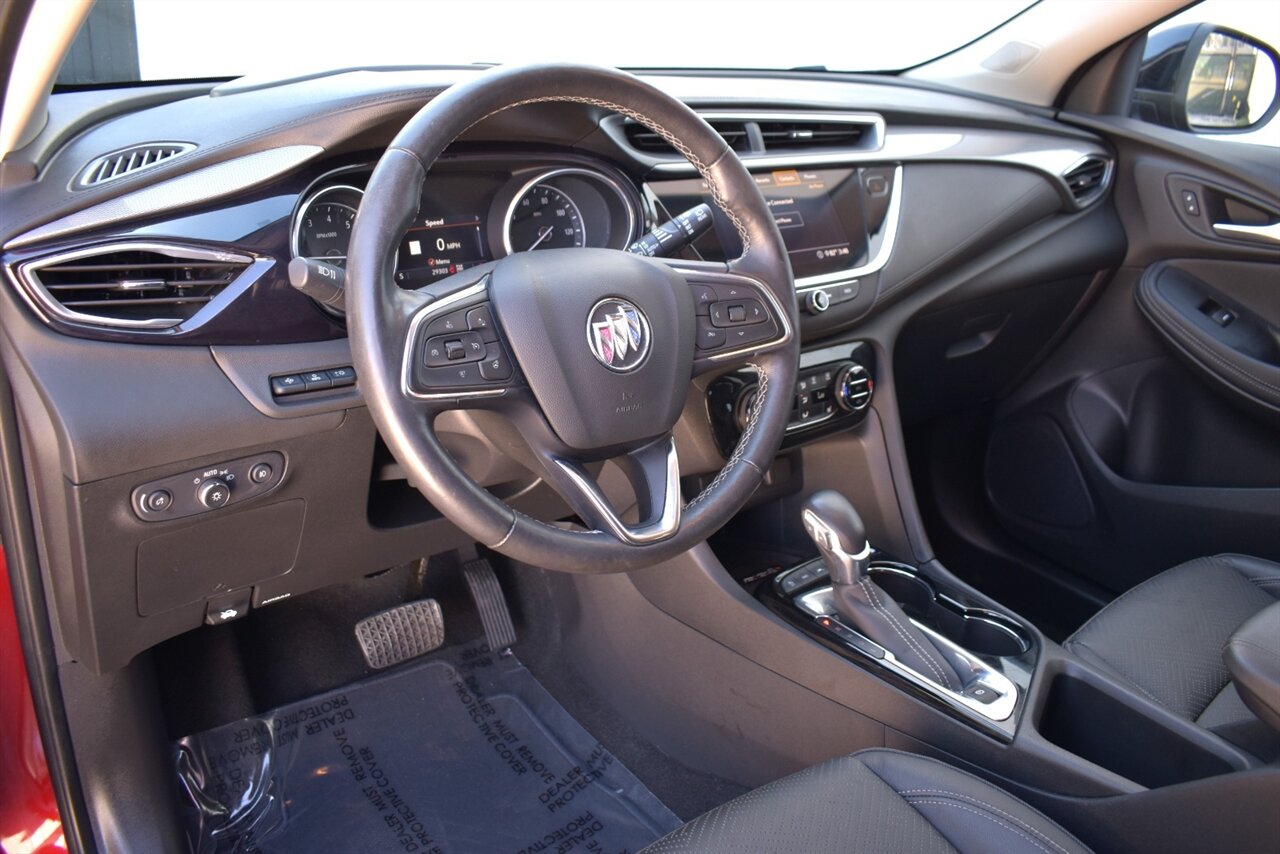 2020 Buick Encore GX Essence AWD 4dr Crossover! Blind Spot Assist! 360° Camera System! Parking Sensors! Lane Keeping Assist! Forward Collision Mitigation! Heated Steering Wheel! Apple CarPlay! Android Auto! Pano-Sunroof! - Photo 3 - Portland, OR 97266