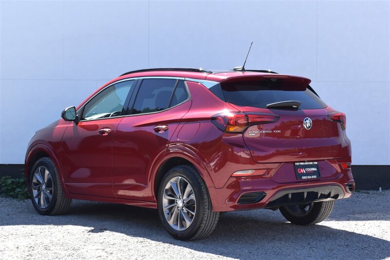 2020 Buick Encore GX Essence  AWD 4dr Crossover! Blind Spot Assist!  360° Camera System! Parking Sensors! Lane Keeping Assist! Forward Collision Mitigation! Heated Steering Wheel! Apple CarPlay! Android Auto! Pano-Sunroof!