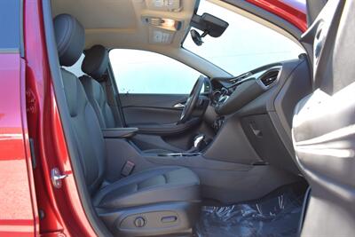 2020 Buick Encore GX Essence AWD 4dr Crossover! Blind Spot Assist! 360° Camera System! Parking Sensors! Lane Keeping Assist! Forward Collision Mitigation! Heated Steering Wheel! Apple CarPlay! Android Auto! Pano-Sunroof! - Photo 29 - Portland, OR 97266