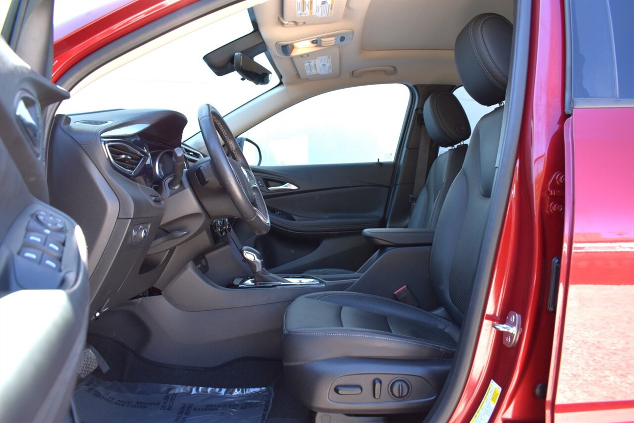 2020 Buick Encore GX Essence AWD 4dr Crossover! Blind Spot Assist! 360° Camera System! Parking Sensors! Lane Keeping Assist! Forward Collision Mitigation! Heated Steering Wheel! Apple CarPlay! Android Auto! Pano-Sunroof! - Photo 10 - Portland, OR 97266