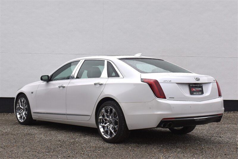 2017 Cadillac CT6 3.6L Premium Luxury  AWD 4dr Sedan**BY APPOINTMENT ONLY** Ariel View Camera! Parking Assist! Navigation! Bluetooth Connectivity! Heated & Ventilated Seats! Sport & Snow/Ice Drive Modes! Pano-Sunroof!