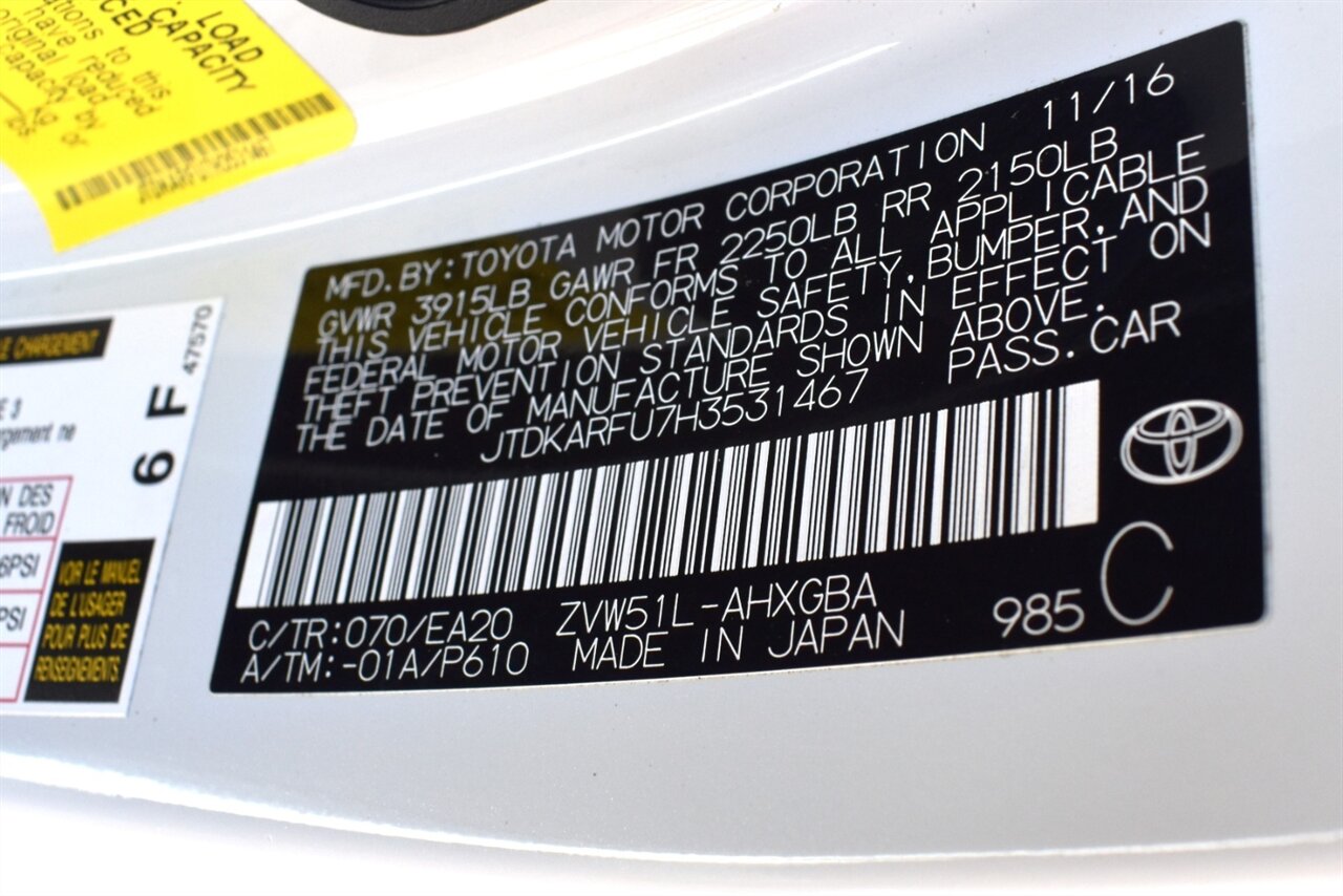 2017 Toyota Prius Four 4dr Hatchback**BY APPOINTMENT ONLY** Back Up Camera! Blind Spot Monitor w/Rear Cross Traffic Alert! Navigation! Bluetooth Connectivity! Heated Seats! - Photo 31 - Portland, OR 97266