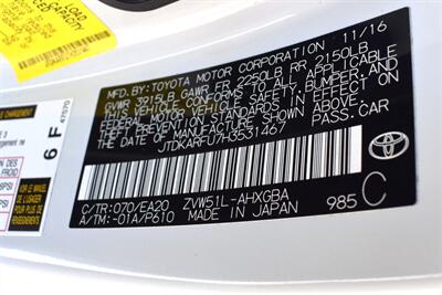 2017 Toyota Prius Four 4dr Hatchback**BY APPOINTMENT ONLY** Back Up Camera! Blind Spot Monitor w/Rear Cross Traffic Alert! Navigation! Bluetooth Connectivity! Heated Seats! - Photo 31 - Portland, OR 97266