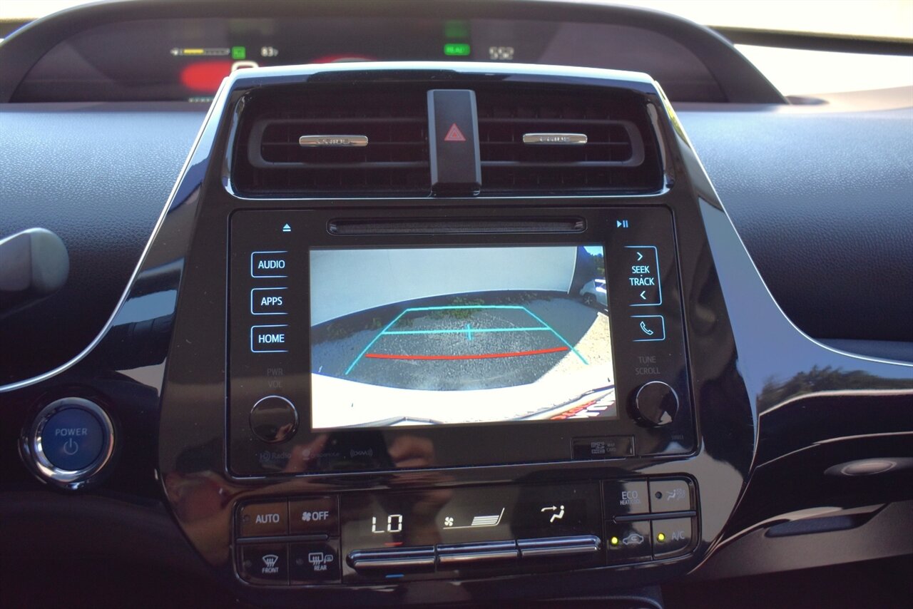 2017 Toyota Prius Four 4dr Hatchback**BY APPOINTMENT ONLY** Back Up Camera! Blind Spot Monitor w/Rear Cross Traffic Alert! Navigation! Bluetooth Connectivity! Heated Seats! - Photo 21 - Portland, OR 97266