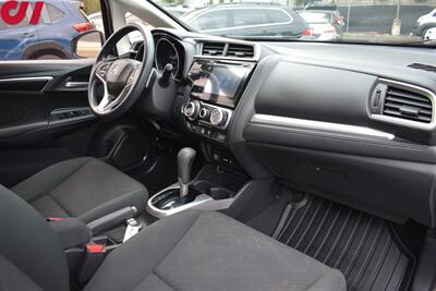 2016 Honda Fit EX  4dr Hatchback CVT! Rear View Camera! Bluetooth! Econ Mode! Cruise Control! All Weather Mats! Sunroof! - Photo 11 - Portland, OR 97266