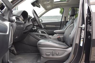2021 Kia Telluride EX 4dr SUV! AWD! **BY APPOINTMENT ONLY** Back Up Camera! Blind Spot Assist! Lane Keeping Assist! Forward Collision Mitigation! Drive Mode Select! Power Sunroof! Heated & Ventilated Seats! Apple Carplay! - Photo 10 - Portland, OR 97266