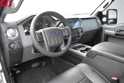 2015 Ford F-350 Super Duty Platinum 4X4 4dr Crew Cab 8 ft. LB SRW Pickup**BY APPOINTMENT ONLY** Back Up Camera! Bluetooth! 2H/4h/4L Modes! Tow PKG! Running Boards! Leather Interior! - Photo 3 - Portland, OR 97266