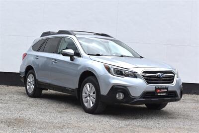 2018 Subaru Outback 2.5i Premium  AWD 4dr Wagon! X-MODE! Up to 32 MPG Hwy! EyeSight Driver Assist! Adaptive Cruise Control! Blind Spot Monitor! Rear Cross-Traffic Alert! Heated Seats! Apple CarPlay & Android Auto! Backup Camera! Wagon
