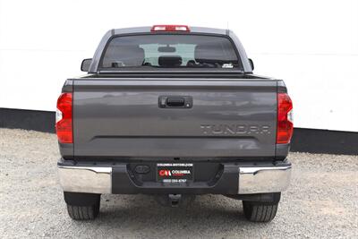 2015 Toyota Tundra SR5  4X4 4dr CrewMax Cab Pickup SB (5.7L V8)! Back Up Camera! Leather! 2WD/4HI/4LO! Tow Pkg! Tow-Haul Mode! Bluetooth Connectivity! Running Boards! - Photo 4 - Portland, OR 97266