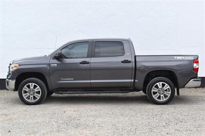 2015 Toyota Tundra SR5  4X4 4dr CrewMax Cab Pickup SB (5.7L V8)! Back Up Camera! Leather! 2WD/4HI/4LO! Tow Pkg! Tow-Haul Mode! Bluetooth Connectivity! Running Boards! - Photo 9 - Portland, OR 97266