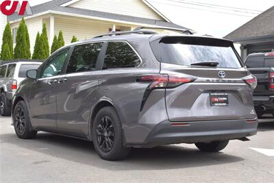 2022 Toyota Sienna XLE 7-Passenger  4dr Mini-Van**BY APPOINTMENT ONLY** Back Up Cam! Lane Assist! Radar Cruise Control! Blind Spot Monitor! Bluetooth! Sunroof! Heated Leather Seats! Custom Flooring! - Photo 2 - Portland, OR 97266