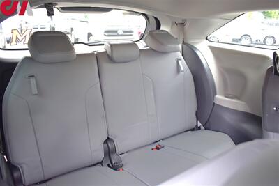 2022 Toyota Sienna XLE 7-Passenger  4dr Mini-Van**BY APPOINTMENT ONLY** Back Up Cam! Lane Assist! Radar Cruise Control! Blind Spot Monitor! Bluetooth! Sunroof! Heated Leather Seats! Custom Flooring! - Photo 25 - Portland, OR 97266