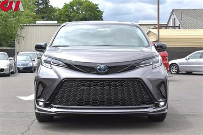 2022 Toyota Sienna XLE 7-Passenger  4dr Mini-Van**BY APPOINTMENT ONLY** Back Up Cam! Lane Assist! Radar Cruise Control! Blind Spot Monitor! Bluetooth! Sunroof! Heated Leather Seats! Custom Flooring! - Photo 7 - Portland, OR 97266