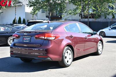 2018 Kia Forte LX  4dr Sedan 6A! USB/Auxiliary Inputs! Bluetooth! Electronic Stability Control! Remote Keyless Entry! - Photo 7 - Portland, OR 97266