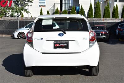 2012 Toyota Prius c Three  Three 4dr Hatchback! 50-MPG! Sensing Keyless Entry! Push-Start! Touch Screen Monitor! Bluetooth! Smartphone Interface! - Photo 4 - Portland, OR 97266