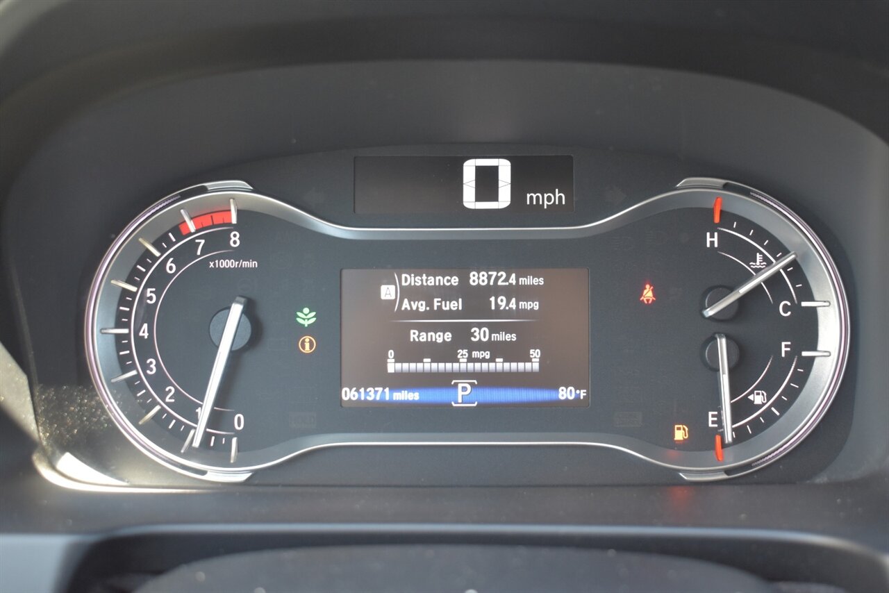 2017 Honda Pilot EX-L AWD 4dr SUV! 3rd Row Seats! Back Up Camera! Passenger-side Camera! Cruise Control! ECON Mode! Sunroof! Heated Leather Seats! Bluetooth Connectivity! Powered liftgate! - Photo 18 - Portland, OR 97266