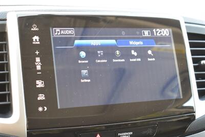 2017 Honda Pilot EX-L AWD 4dr SUV! 3rd Row Seats! Back Up Camera! Passenger-side Camera! Cruise Control! ECON Mode! Sunroof! Heated Leather Seats! Bluetooth Connectivity! Powered liftgate! - Photo 23 - Portland, OR 97266