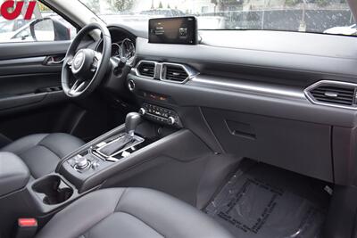 2024 Mazda CX-5 2.5 S Select  AWD 4dr SUV! Heated Leather Seats! Lane Assist! Adaptive Cruise Control! Blind Spot Monitor! Rear View Camera! Apple CarPlay! Android Auto! 31 Highway MPG! - Photo 11 - Portland, OR 97266