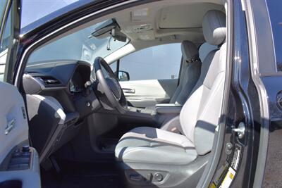 2024 Toyota Sienna Limited  AWD 4dr 7-Passenger Van!**APPOINTMENT ONLY**Adaptive Cruise Control! Lane Departure Alert! Pre-Collision System! Blind Spot Monitor! Rear Cross Traffic Alert! - Photo 10 - Portland, OR 97266