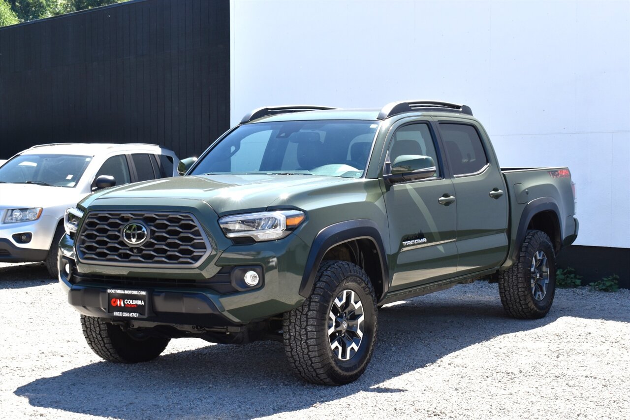 2022 Toyota Tacoma TRD Off-Road 4X4 4dr Double Cab 5.0 ft. SB! Back Up Cam! Pedestrian Detection! Dynamic Radar Cruise Control! Lane Assist! Blind Spot Monitor! Navi! Apple CarPlay! Android Auto! Heated Seats! Sunroof! Tow Pkg! - Photo 8 - Portland, OR 97266