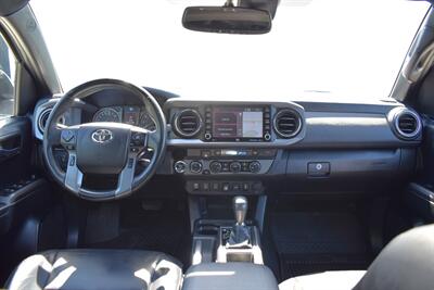 2022 Toyota Tacoma TRD Off-Road 4X4 4dr Double Cab 5.0 ft. SB! Back Up Cam! Pedestrian Detection! Dynamic Radar Cruise Control! Lane Assist! Blind Spot Monitor! Navi! Apple CarPlay! Android Auto! Heated Seats! Sunroof! Tow Pkg! - Photo 14 - Portland, OR 97266