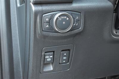 2020 Ford F-150 XLT  4dr 4x4 SuperCrew 5.5 ft. SB! Back Up Camera! Collision Mitigation!  Heated Seats! Navi! Electronic Shift-On-The-Fly 4WD (2H, 4H & 4L)! Selectable Drive Modes! Bluetooth Connectivity! Running Boards! - Photo 16 - Portland, OR 97266