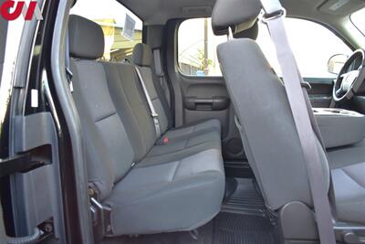 2011 GMC Sierra 1500 SL  4x4 4dr Extended Cab 6.5 ft. SB! Front Bench Seat! Cruise Control! 4H & 4L! CD/Aux! Traction Control! All Weather Floor Mats! DuraLiner Bedliner! - Photo 19 - Portland, OR 97266