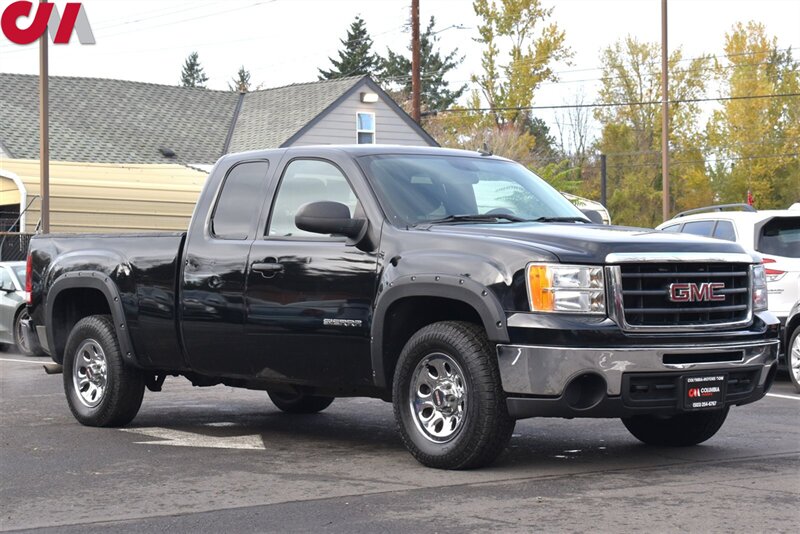 2011 GMC Sierra 1500 SL  4x4 4dr Extended Cab 6.5 ft. SB! Front Bench Seat! Cruise Control! 4H & 4L! CD/Aux! Traction Control! All Weather Floor Mats! DuraLiner Bedliner!
