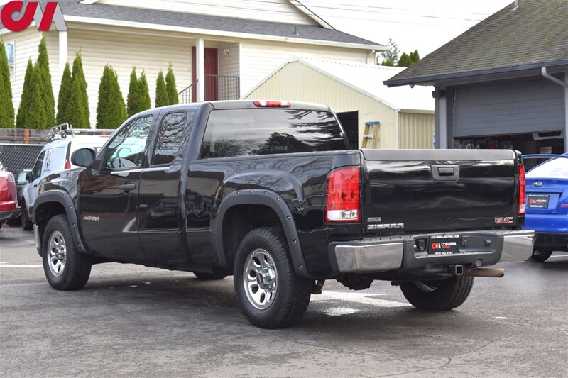 2011 GMC Sierra 1500 SL  4x4 4dr Extended Cab 6.5 ft. SB! Front Bench Seat! Cruise Control! 4H & 4L! CD/Aux! Traction Control! All Weather Floor Mats! DuraLiner Bedliner!