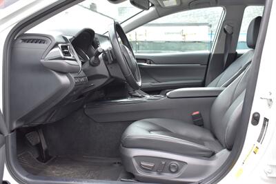 2022 Toyota Camry XSE  4dr Sedan**BY APPOINTMENT ONLY**Toyota Safety Sense 2.5+! Blind Spot Monitor! Lane Assist! Pre-Collision Detection! Back Up Camera! Eco & Sport Modes! Bluetooth! Heated Leather Seats! - Photo 10 - Portland, OR 97266