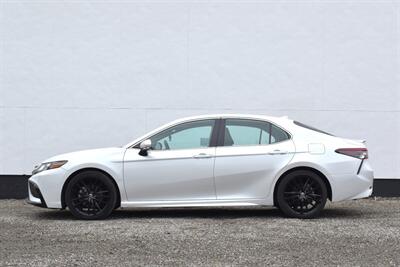 2022 Toyota Camry XSE  4dr Sedan**BY APPOINTMENT ONLY**Toyota Safety Sense 2.5+! Blind Spot Monitor! Lane Assist! Pre-Collision Detection! Back Up Camera! Eco & Sport Modes! Bluetooth! Heated Leather Seats! - Photo 9 - Portland, OR 97266