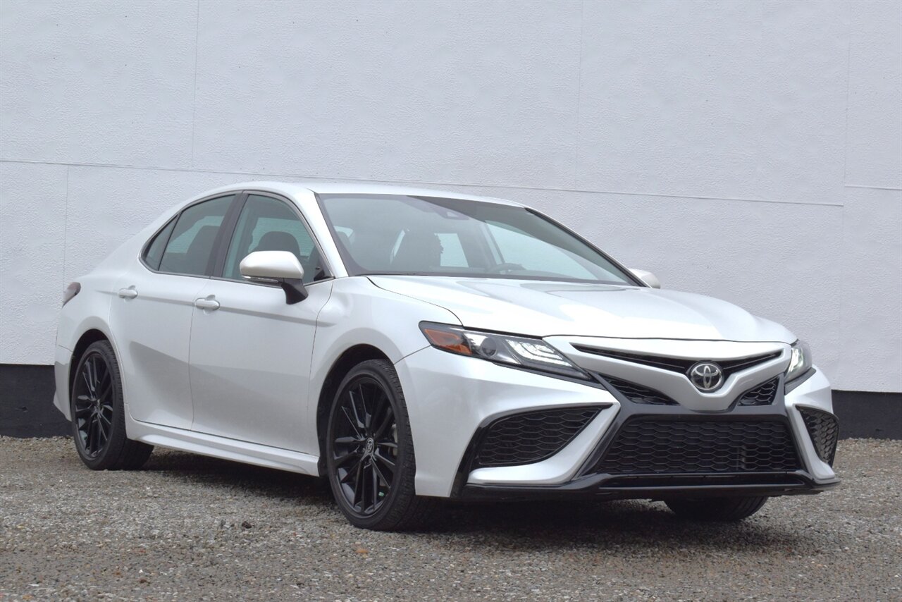 2022 Toyota Camry XSE  4dr Sedan**BY APPOINTMENT ONLY**Toyota Safety Sense 2.5+! Blind Spot Monitor! Lane Assist! Pre-Collision Detection! Back Up Camera! Eco & Sport Modes! Bluetooth! Heated Leather Seats! - Photo 1 - Portland, OR 97266