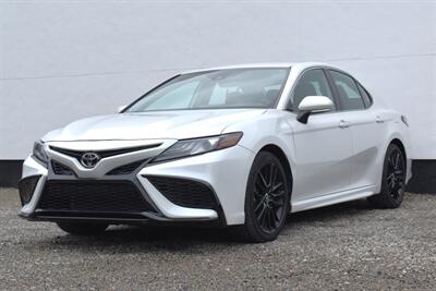 2022 Toyota Camry XSE  4dr Sedan**BY APPOINTMENT ONLY**Toyota Safety Sense 2.5+! Blind Spot Monitor! Lane Assist! Pre-Collision Detection! Back Up Camera! Eco & Sport Modes! Bluetooth! Heated Leather Seats! - Photo 8 - Portland, OR 97266