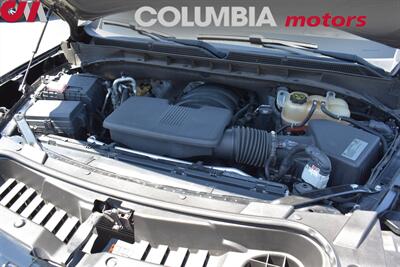 2021 GMC Yukon SLT 4X4 4dr SUV**BY APPOINTMENT ONLY**3rd Row Seats! Parkview Back Up Cam! Park & Lane Assist! Apple CarPlay! Navi! Passenger Entertainment Screens! Heated & Ventilated Leather Seats! Pano-Sunroof! - Photo 40 - Portland, OR 97266