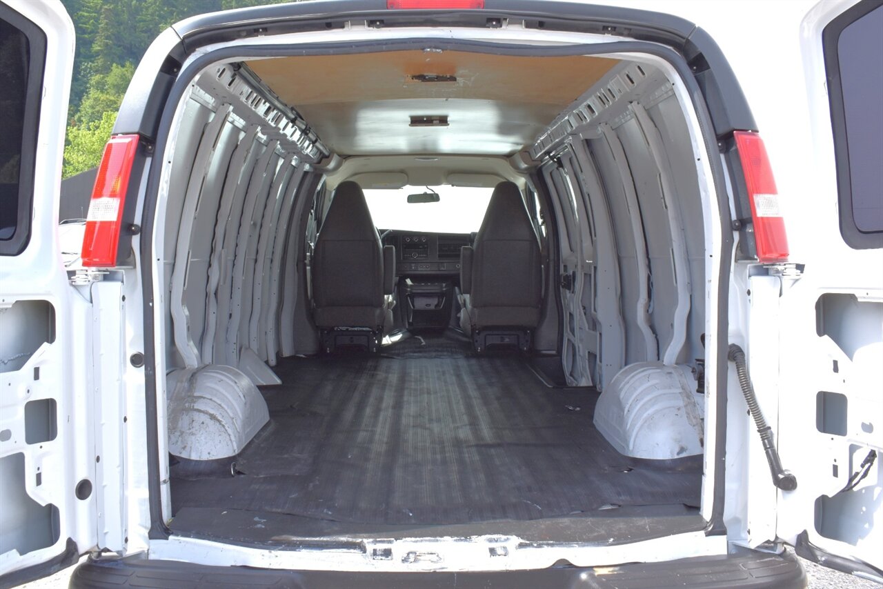 2021 Chevrolet Express 2500 3dr Extended Cargo Van!**BY APPOINTMENT ONLY**Heavy-Duty 2500 Chassis! Backup Camera! Cruise Control! Traction Control! Spacious Cargo Area! Bluetooth® Hands-Free Calling! - Photo 22 - Portland, OR 97266