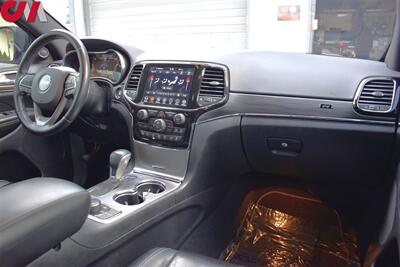 2021 Jeep Grand Cherokee 80th Anniversary Edition  4x4 4dr SUV! Back Up Camera! Park Assist! Lane Assist! Bluetooth! Navigation! Eco & Sport Mode! Snow/Sand/Mud/Rock Drive Modes! Heated & Ventilated Leather Seats! Pano Sunroof! - Photo 12 - Portland, OR 97266