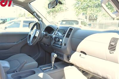 2016 Nissan Frontier SV  4x4 SV 4dr Crew Cab 6.1 ft. SB Pickup 5A Tow Pkg! Back Up Camera! USB/Aux-In! Rear Differential Lock! Cruise Control! Traction Control! Century Truck Canopy! Thule bars! - Photo 12 - Portland, OR 97266